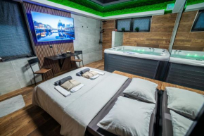 Wellness & Penzion, Laudom
